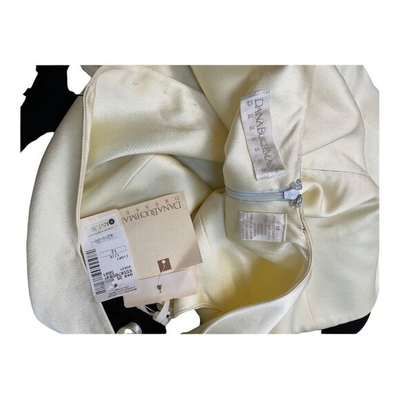 Dana Buchman Women’s Vintage CAFE RUSSE    Ivory And Black Dress .Size 12. - Picture 7 of 15